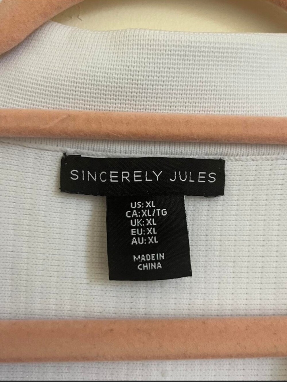 Sincerely Jules White Ribbed Cropped Polo Tank - Picture 3 of 3